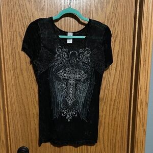 Black Fitted Graphic T-shirt with Short Sleeves